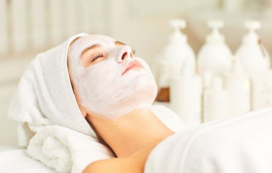 Chemisches Peeling Einwirken des chemischen Peelings